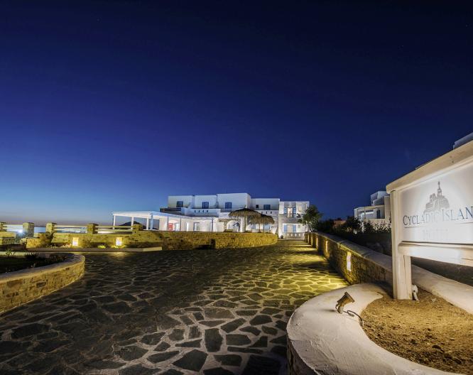 Cycladic Islands Hotel & Spa - Außenansicht