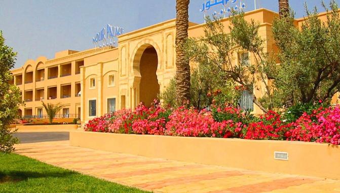 Hotel Nour Palace