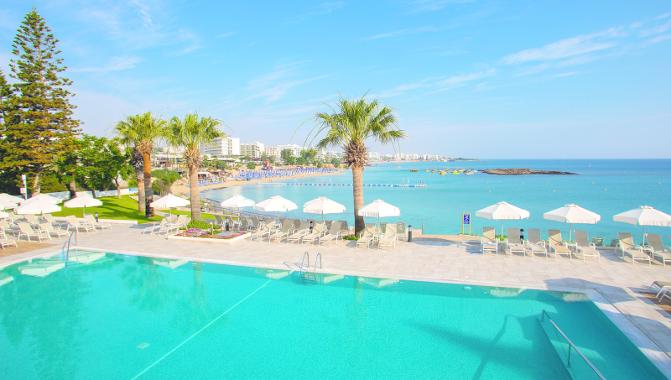 TUI BLUE Nausicaa Beach - Protaras Ferien inkl. Flug » ltur