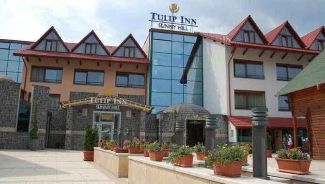 Tulip Inn Sunny Hill