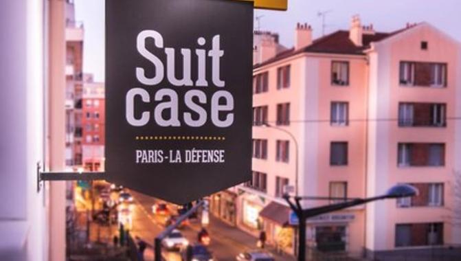 Best Western Plus Hotel Suitcase Paris - La Defense