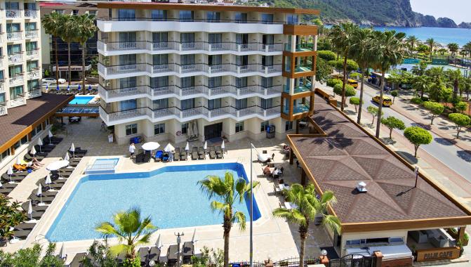 Riviera Hotel Spa