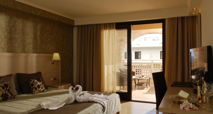 Cactus Royal - Stalida Urlaub inkl. Flug  ltur
